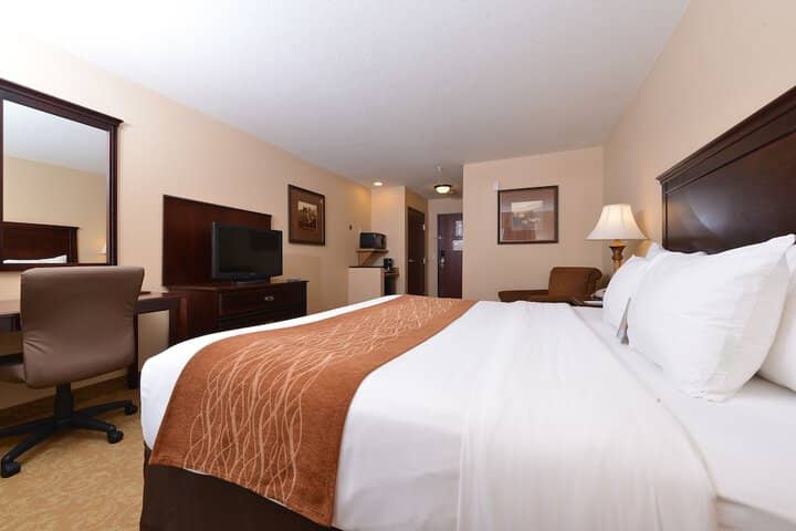 Room 7 of 28